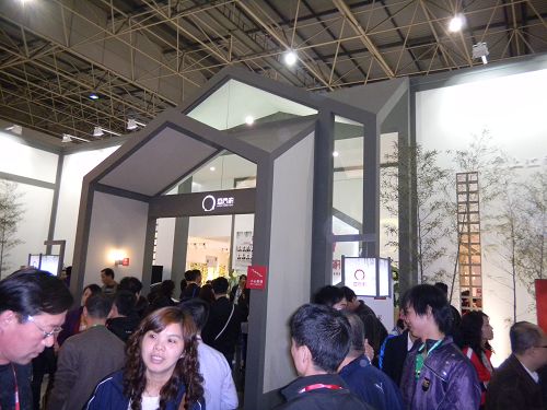 愛(ài)上江南戀尚家?圣奧戀尚家家具風(fēng)靡名家具展